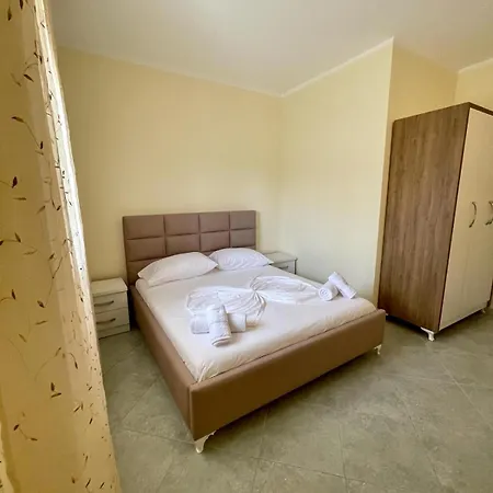 Alvis Apartment Vlore