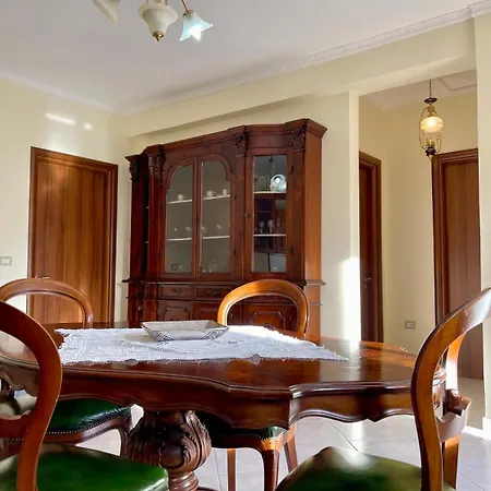 Alvis Apartment Vlore