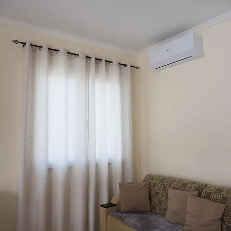 Appartement Alvis Vlorë